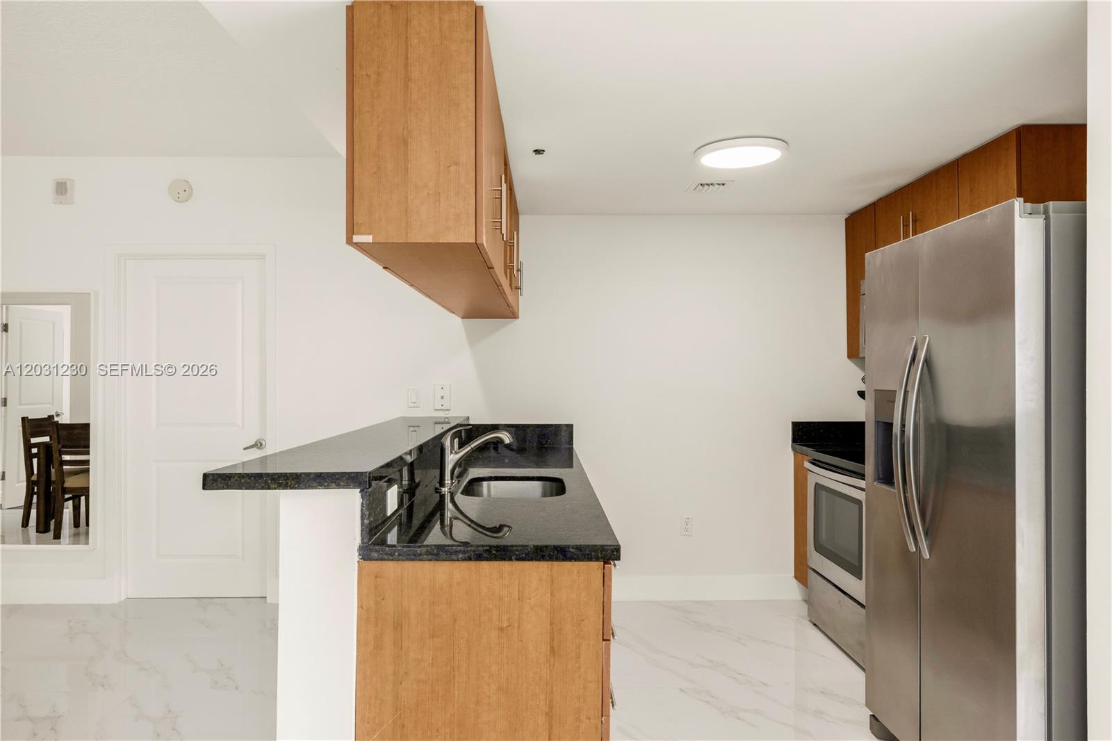 601 NE 23rd St #706, Miami FL 33137