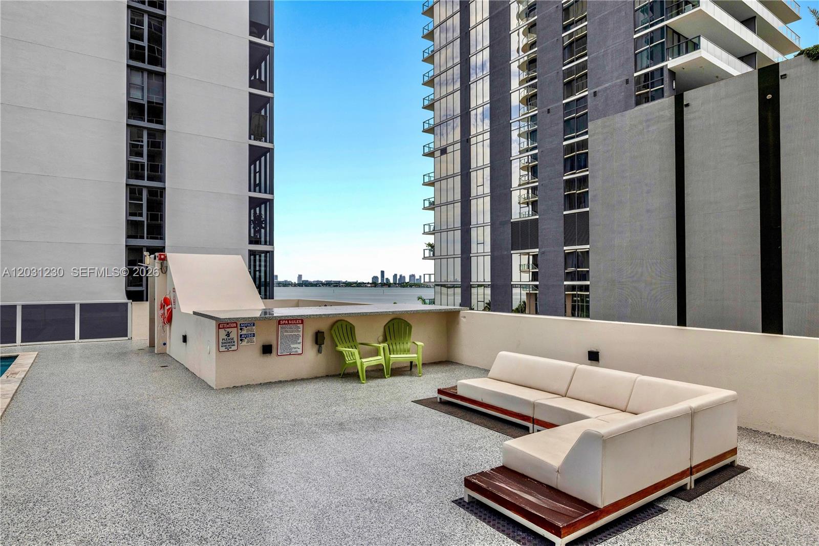 601 NE 23rd St #706, Miami FL 33137