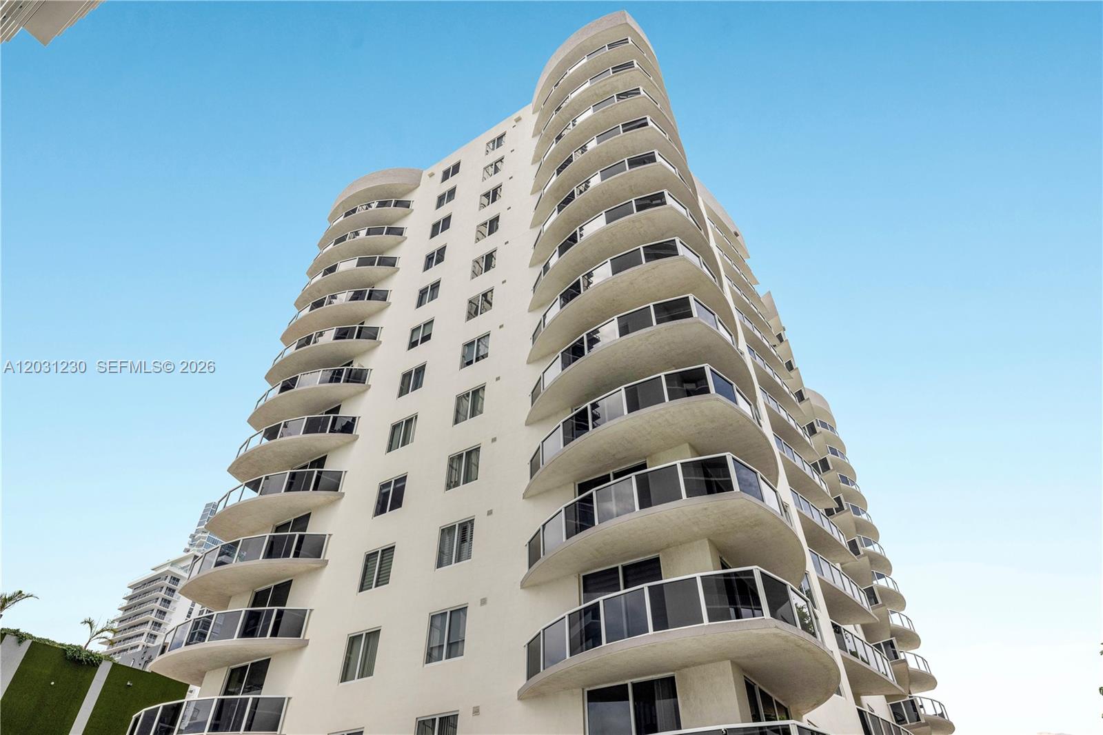 601 NE 23rd St #706, Miami FL 33137