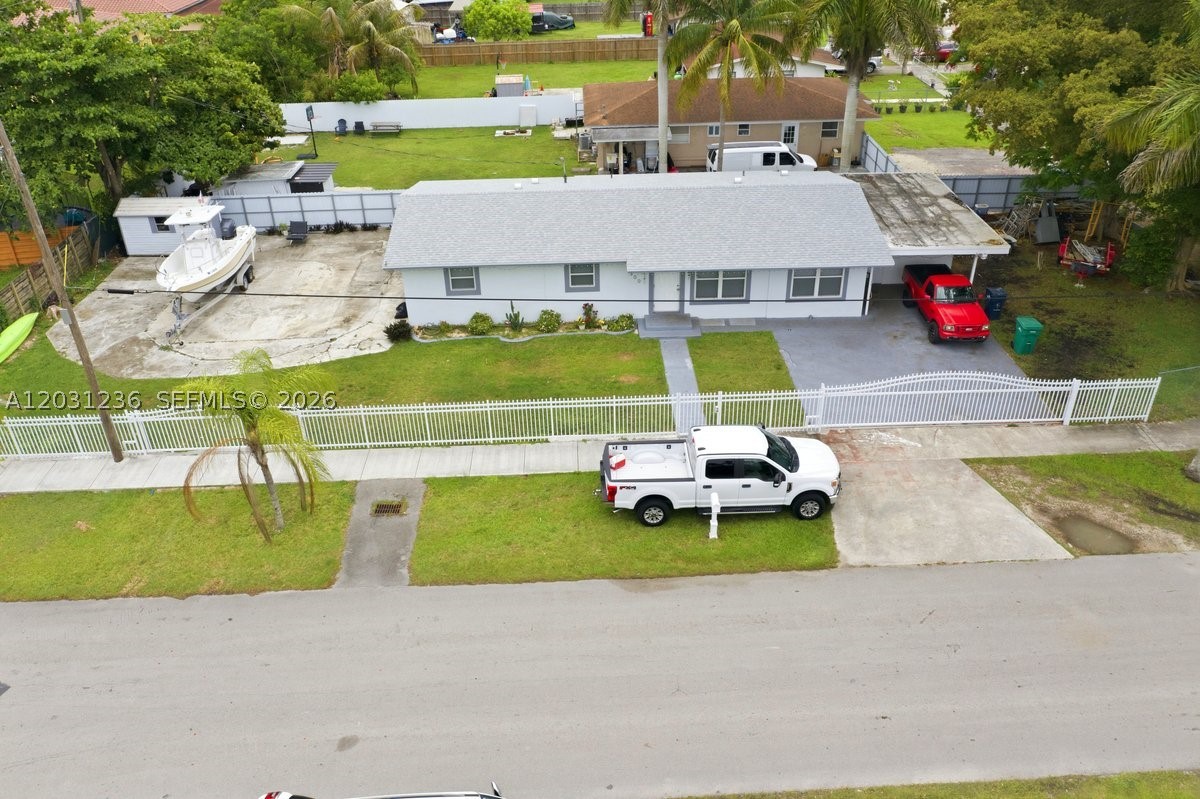 300 SW 8th Ave, Florida City FL 33034