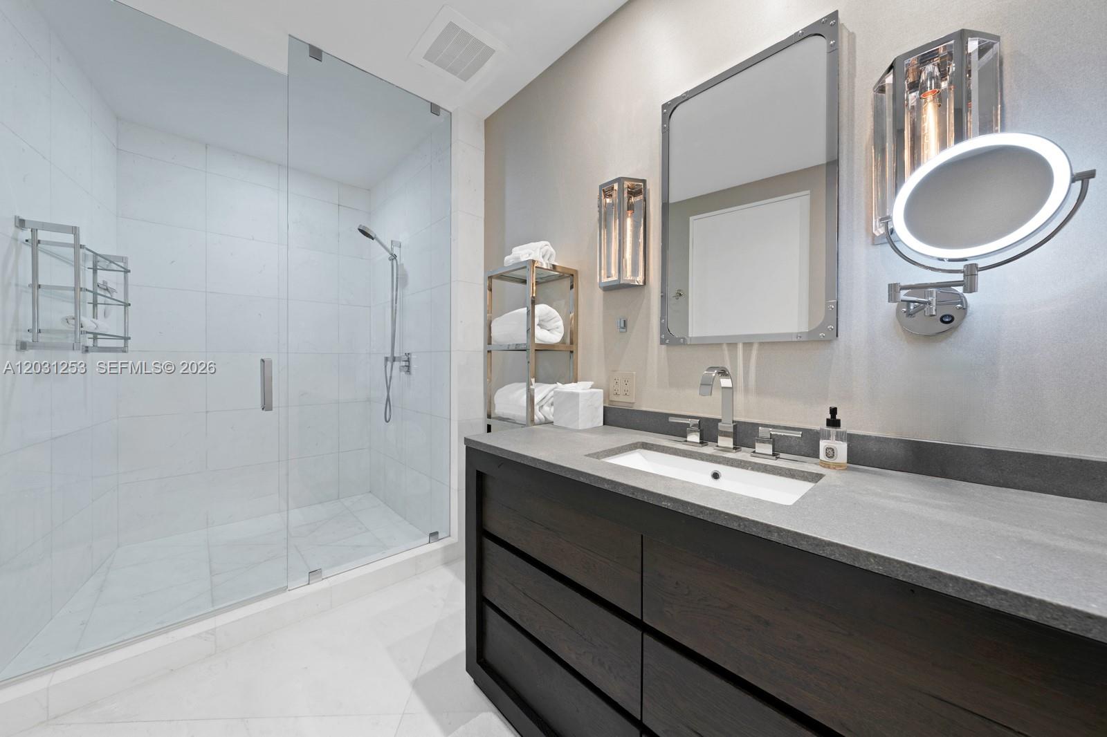 18555 Collins Ave #4405, Sunny Isles Beach FL 33160