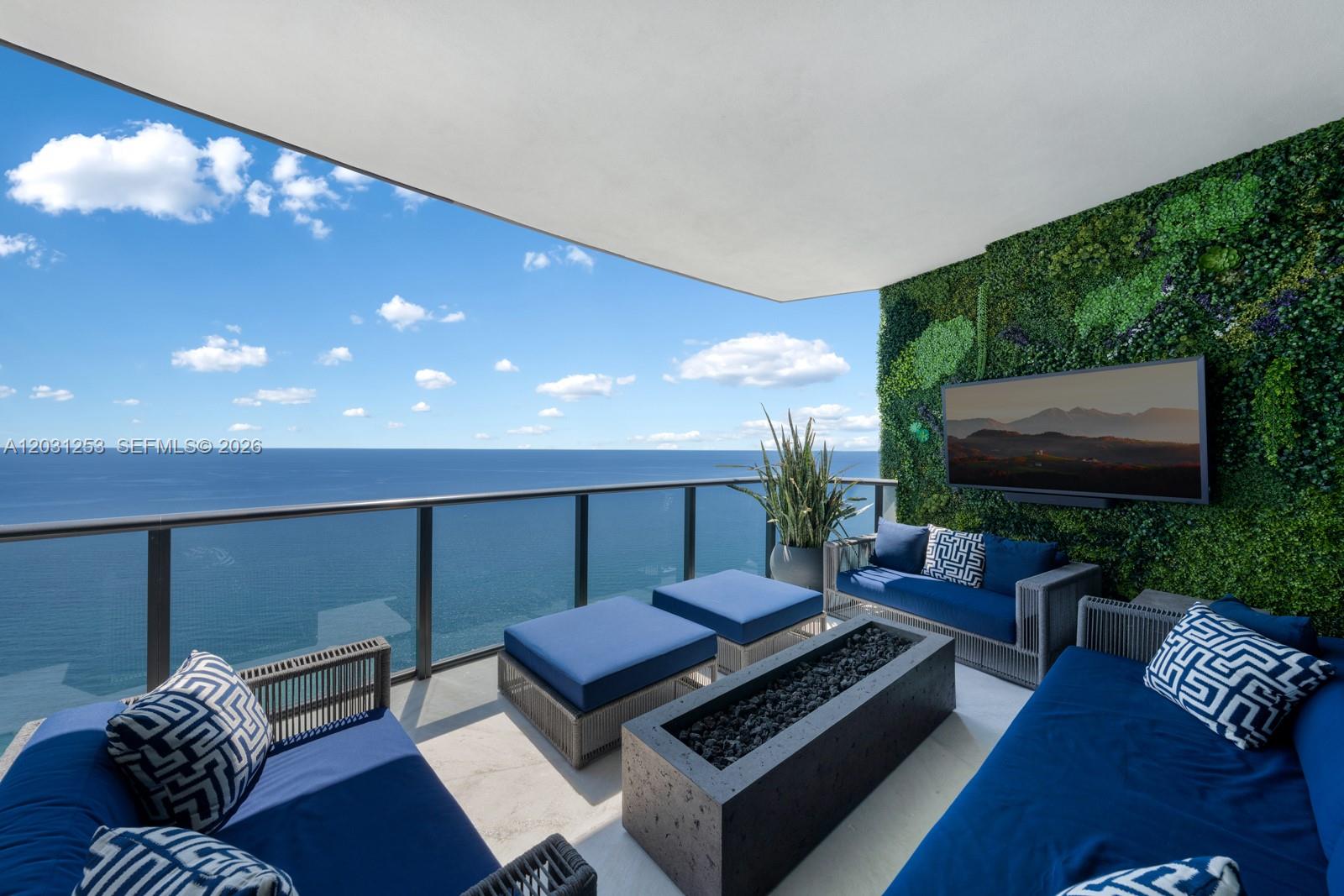 18555 Collins Ave #4405, Sunny Isles Beach FL 33160
