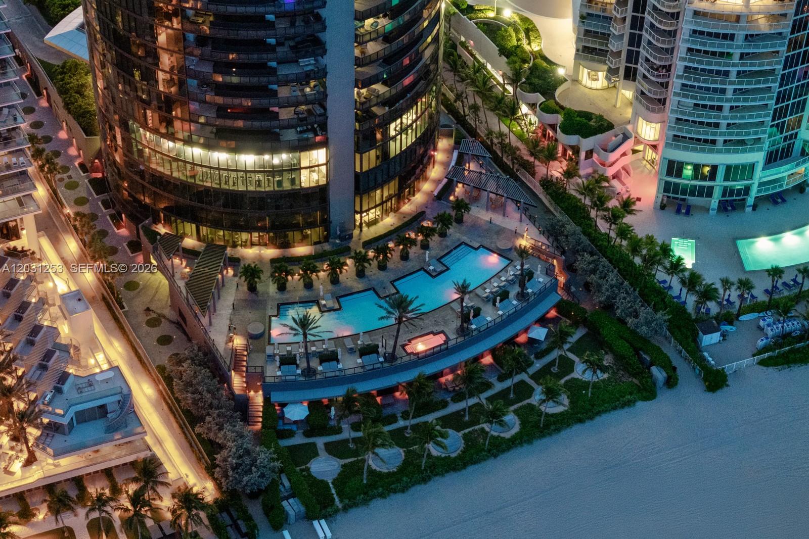 18555 Collins Ave #4405, Sunny Isles Beach FL 33160