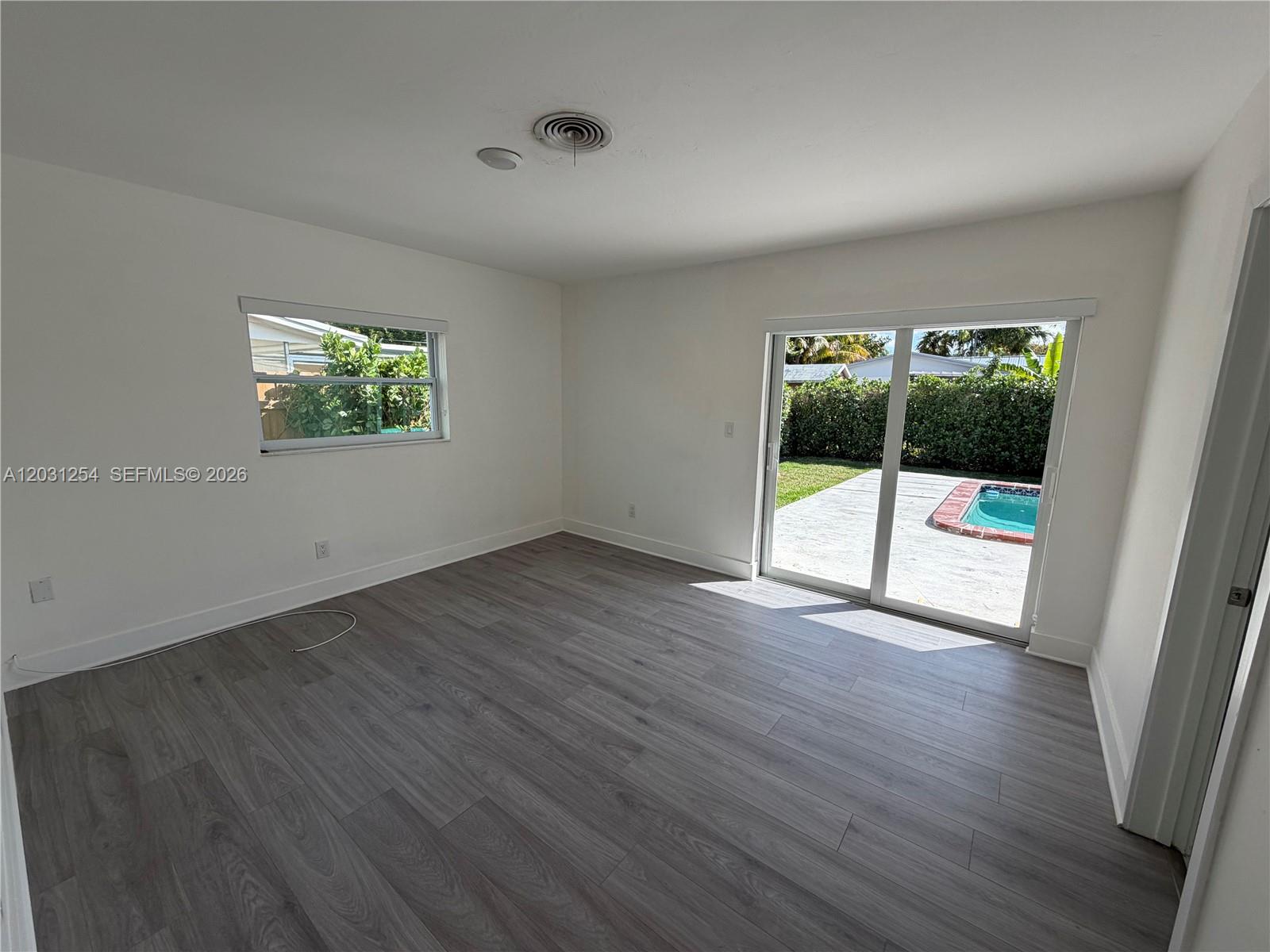 9020 SW 56th Ter, Miami FL 33173