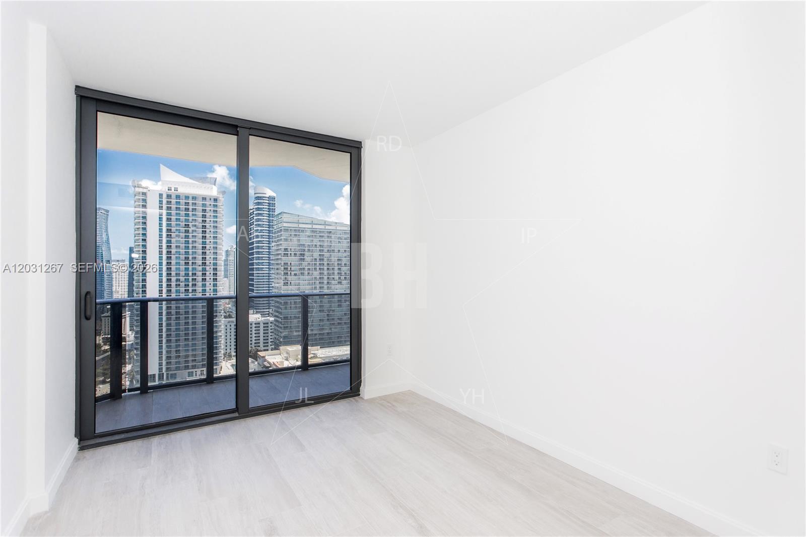 45 SW 9 Street #3806, Miami FL 33130