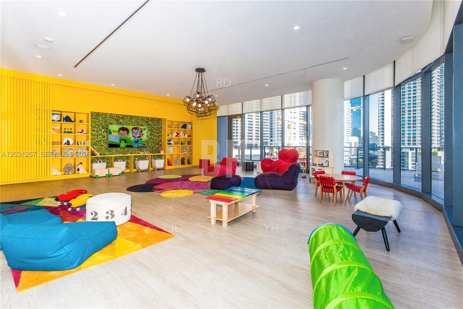 45 SW 9 Street #3806, Miami FL 33130