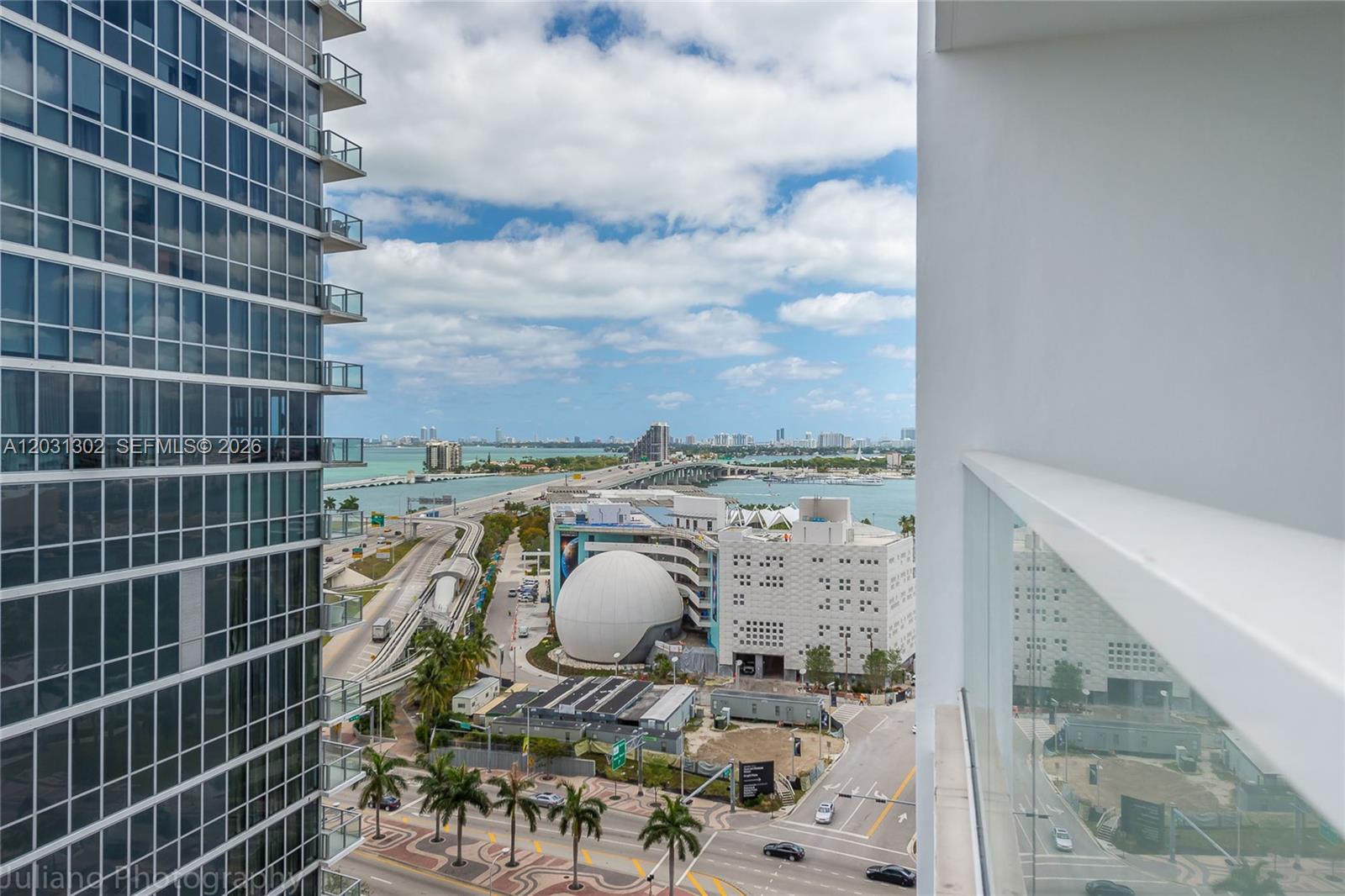 1040 Biscayne Blvd #1205, Miami FL 33132