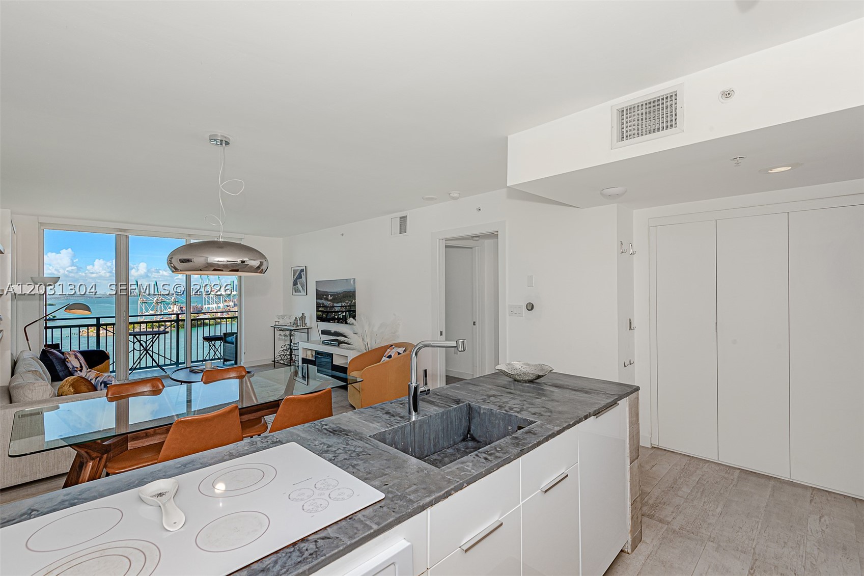 90 Alton Rd #2506, Miami Beach FL 33139