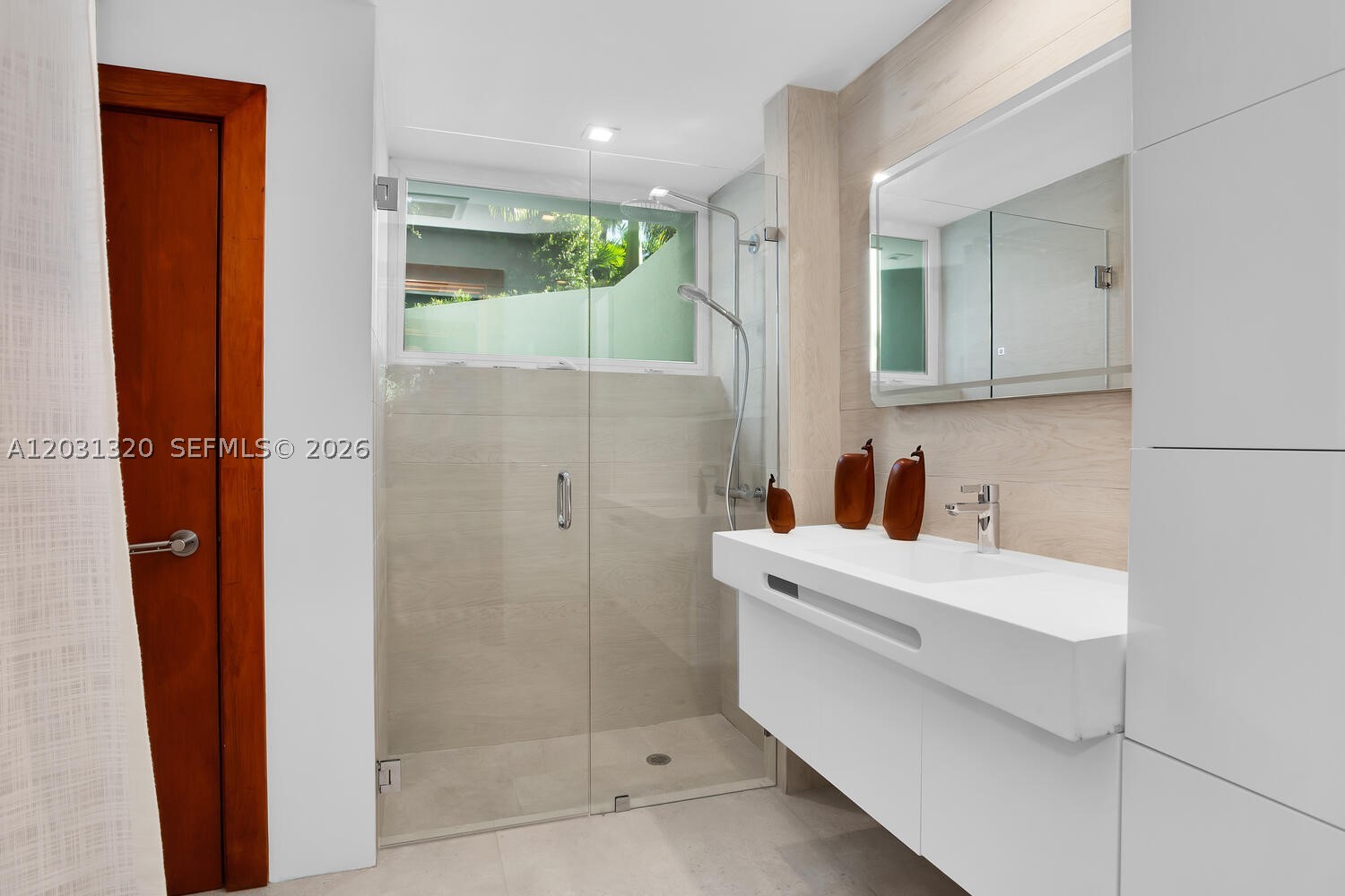 2475 S Bayshore Dr #3, Miami FL 33133