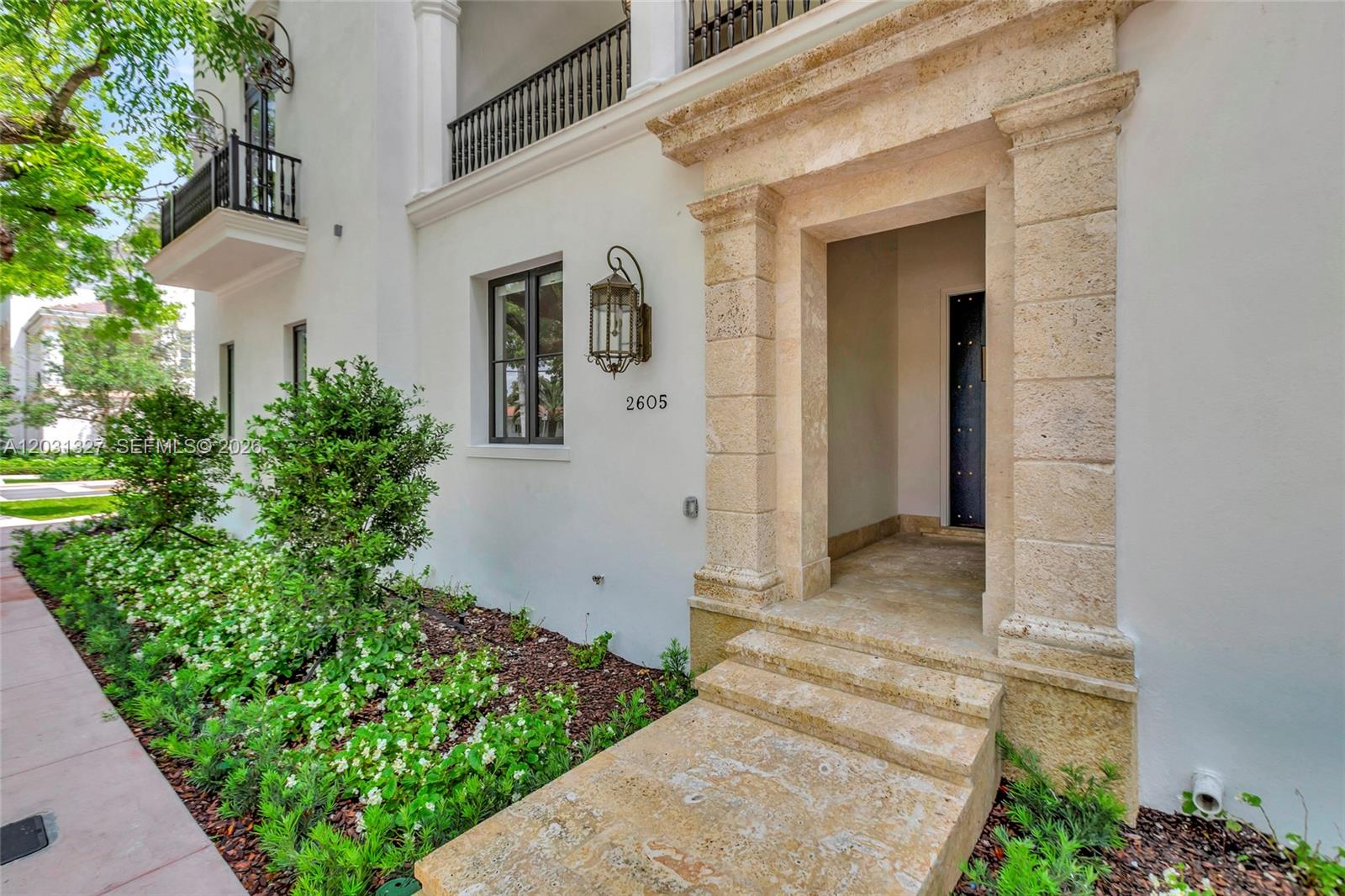 2611 Anderson Rd #2611, Coral Gables FL 33134