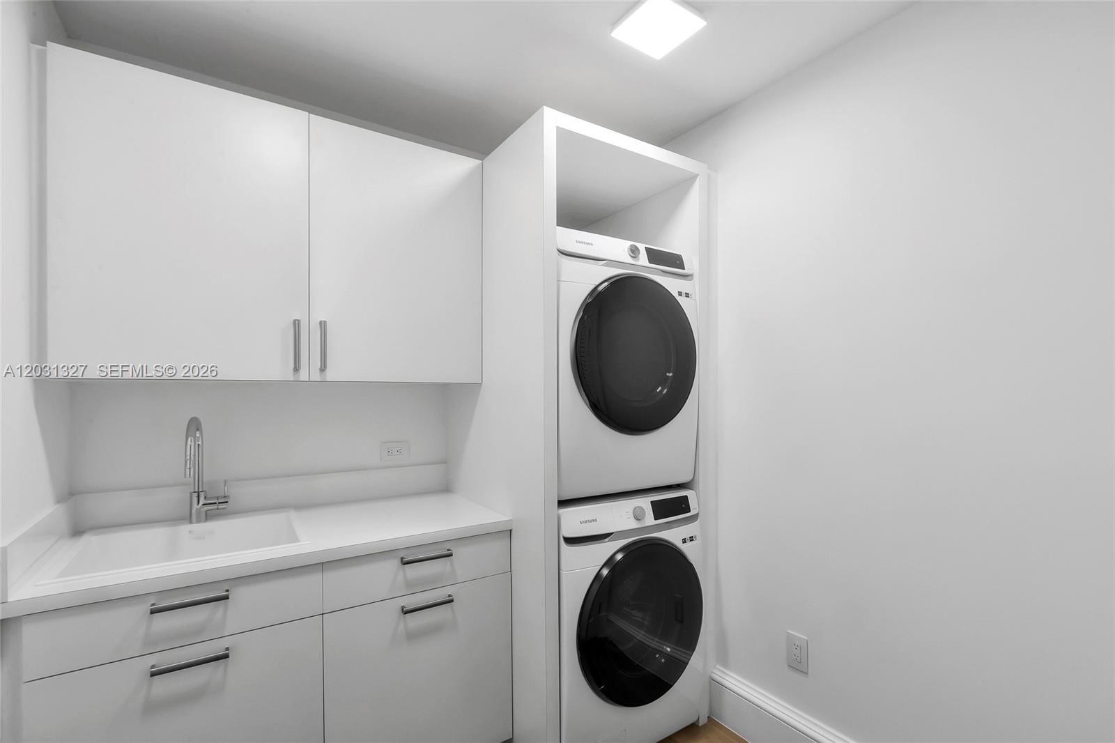 2611 Anderson Rd #2611, Coral Gables FL 33134