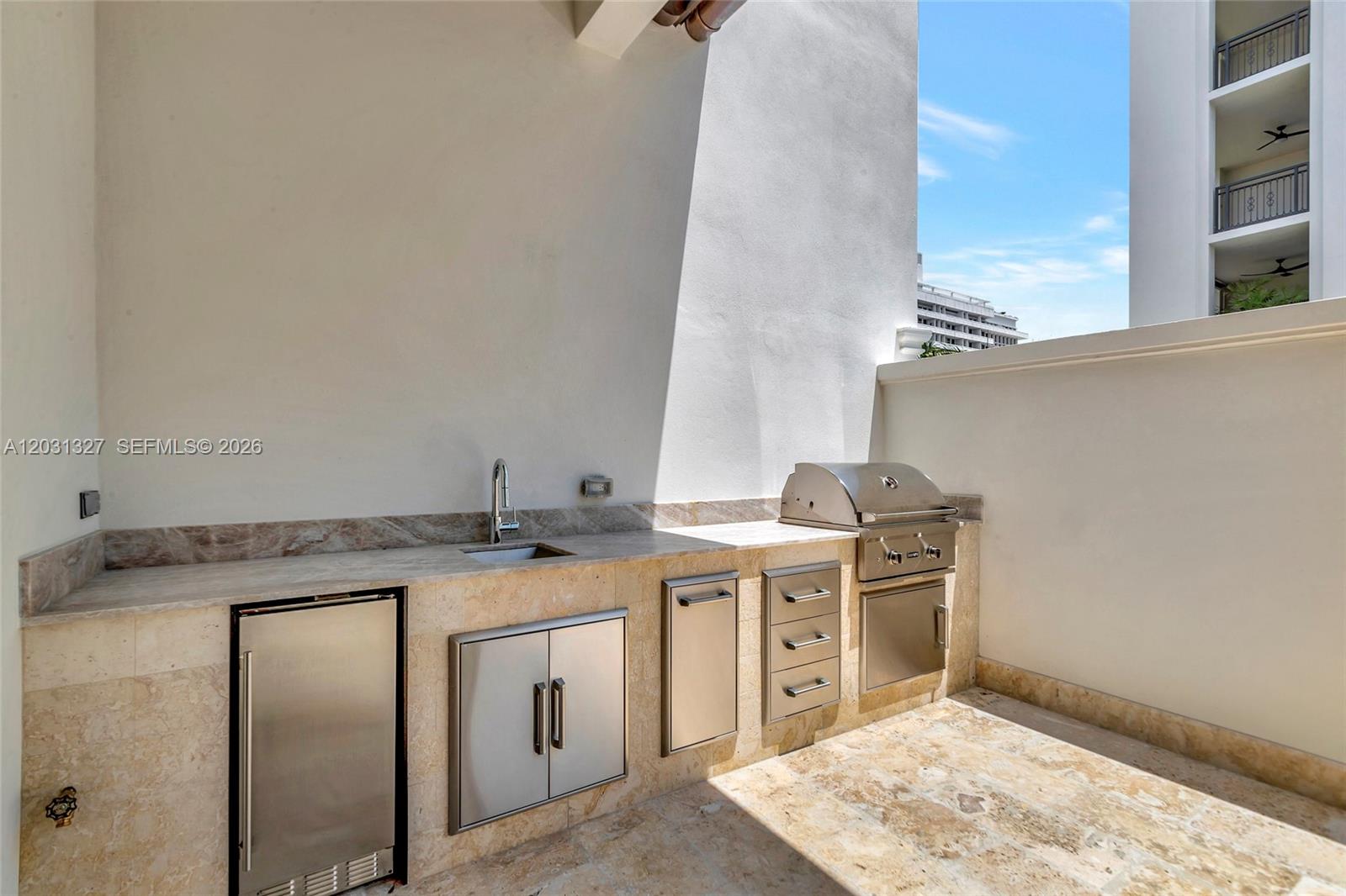 2611 Anderson Rd #2611, Coral Gables FL 33134