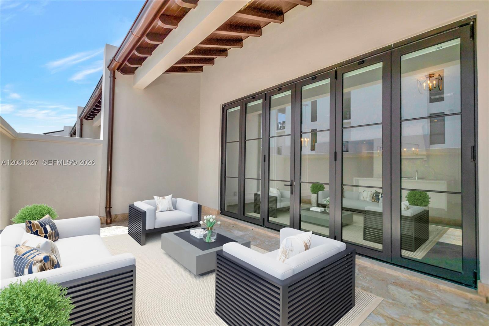 2611 Anderson Rd #2611, Coral Gables FL 33134
