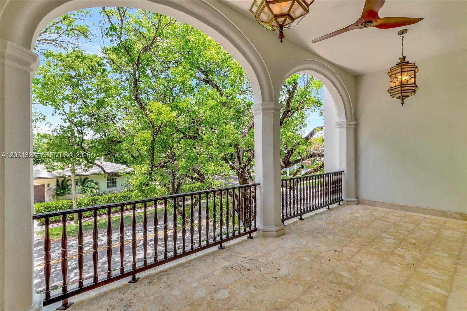 2611 Anderson Rd #2611, Coral Gables FL 33134