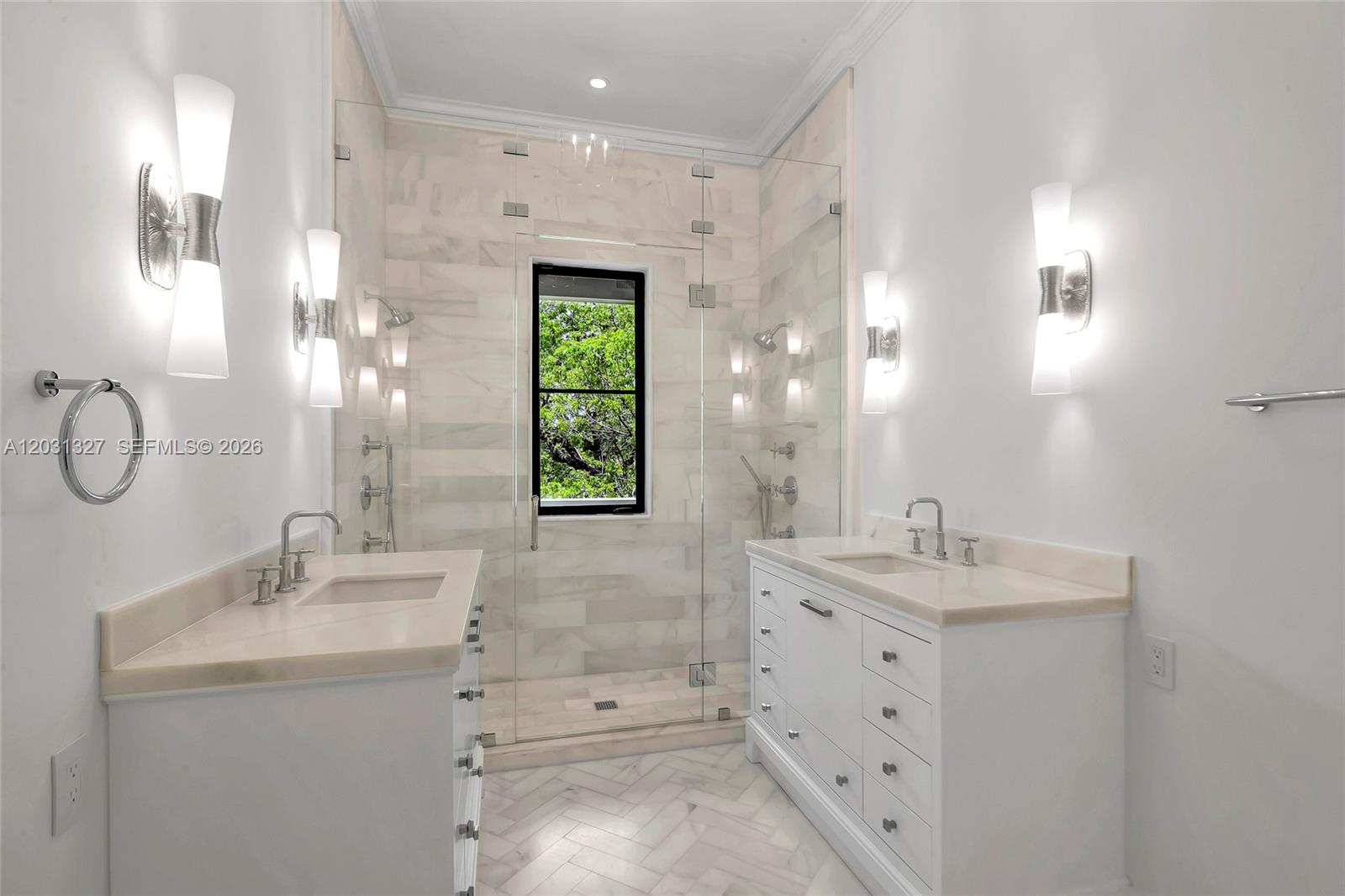 2611 Anderson Rd #2611, Coral Gables FL 33134