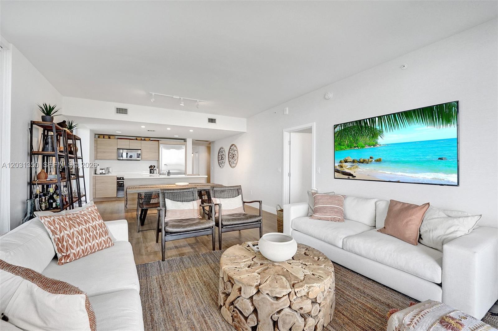 16385 Biscayne Blvd #3107, North Miami Beach FL 33160