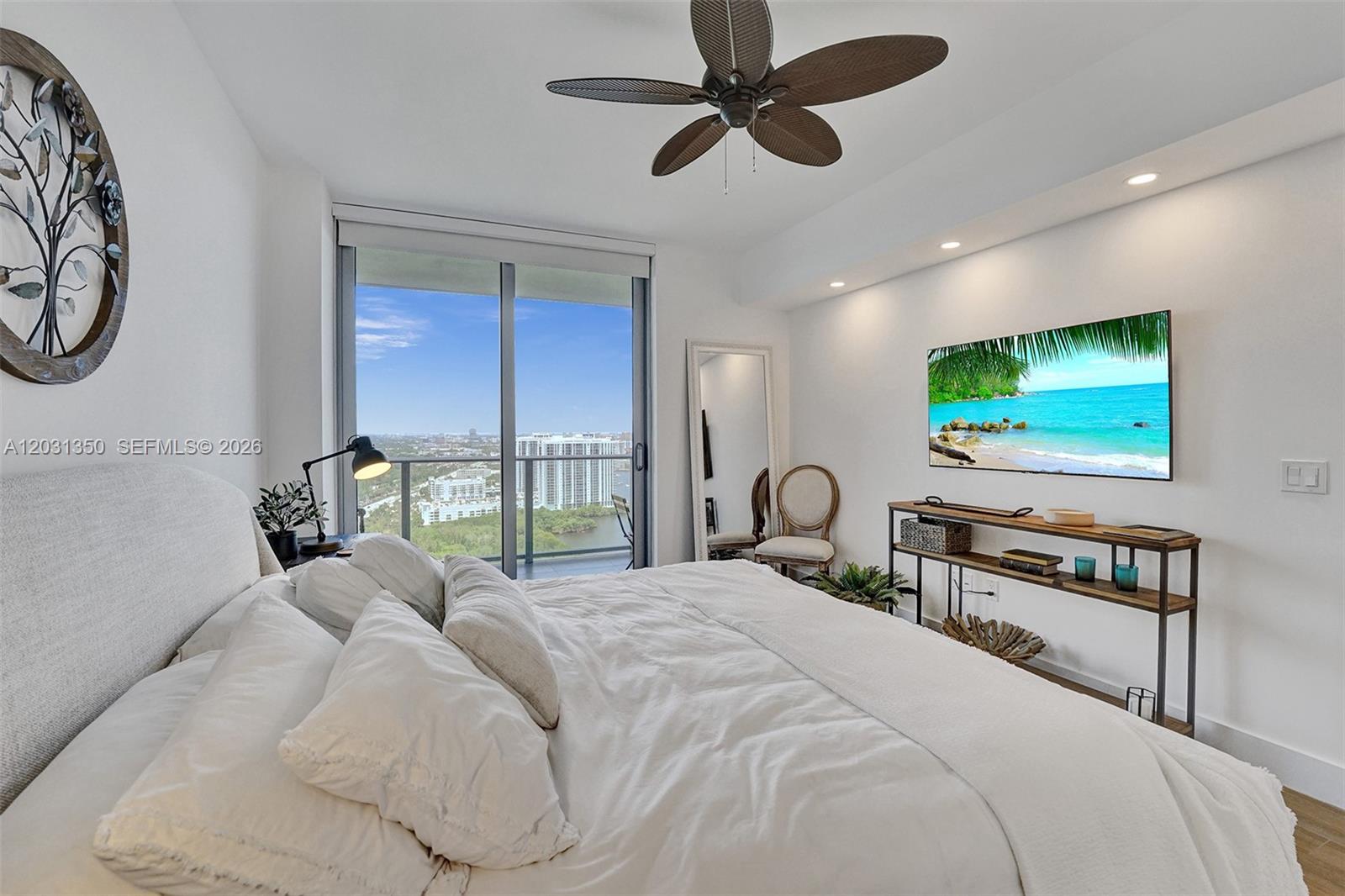 16385 Biscayne Blvd #3107, North Miami Beach FL 33160