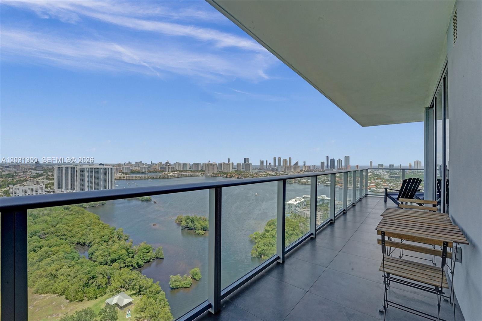 16385 Biscayne Blvd #3107, North Miami Beach FL 33160