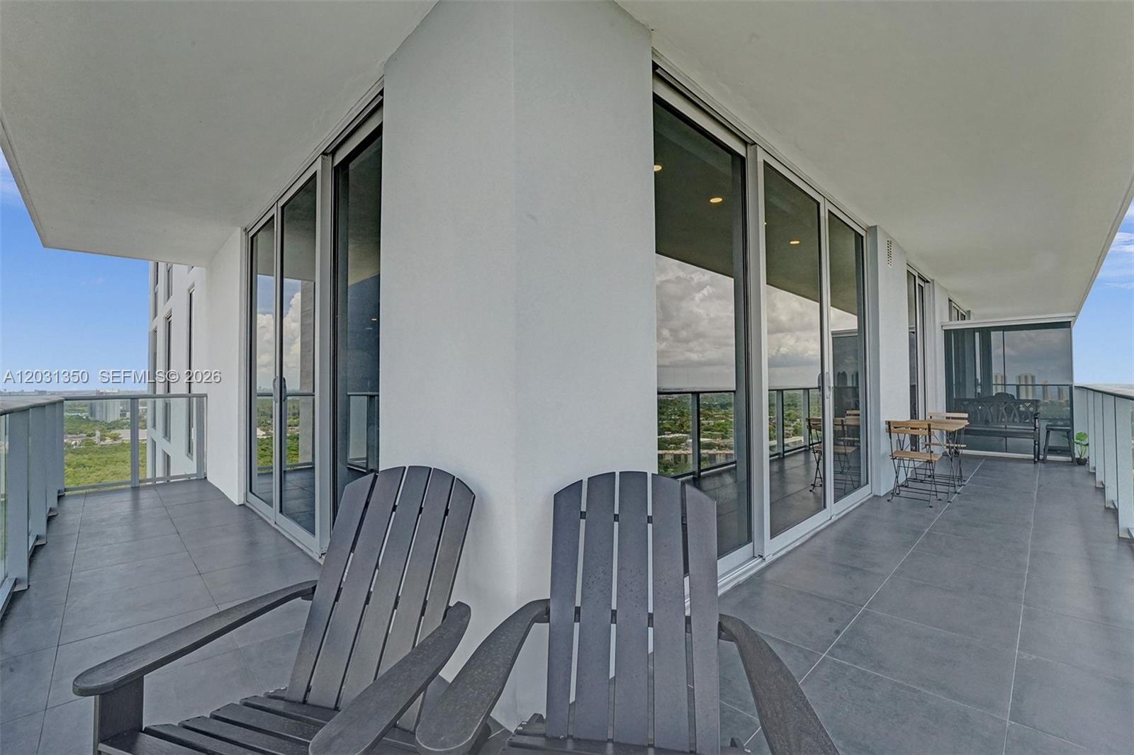 16385 Biscayne Blvd #3107, North Miami Beach FL 33160