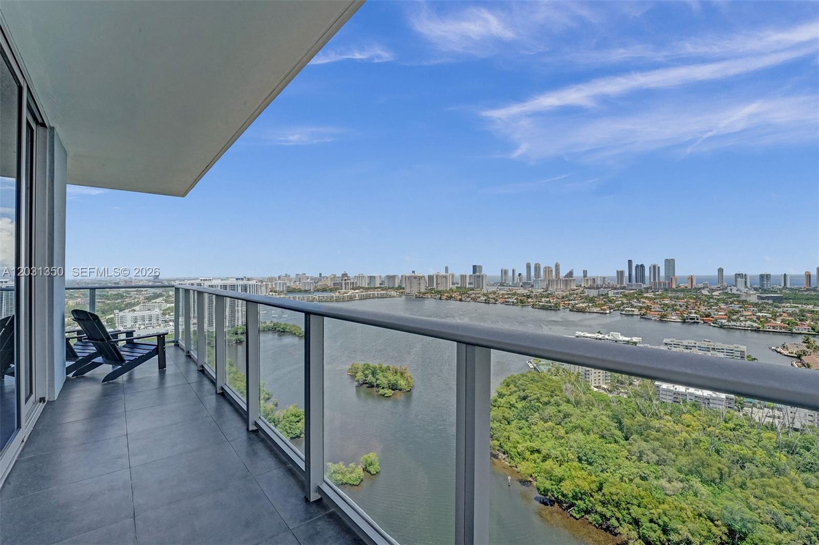 16385 Biscayne Blvd #3107, North Miami Beach FL 33160