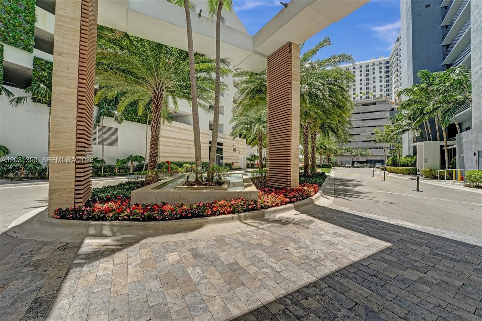 16385 Biscayne Blvd #3107, North Miami Beach FL 33160