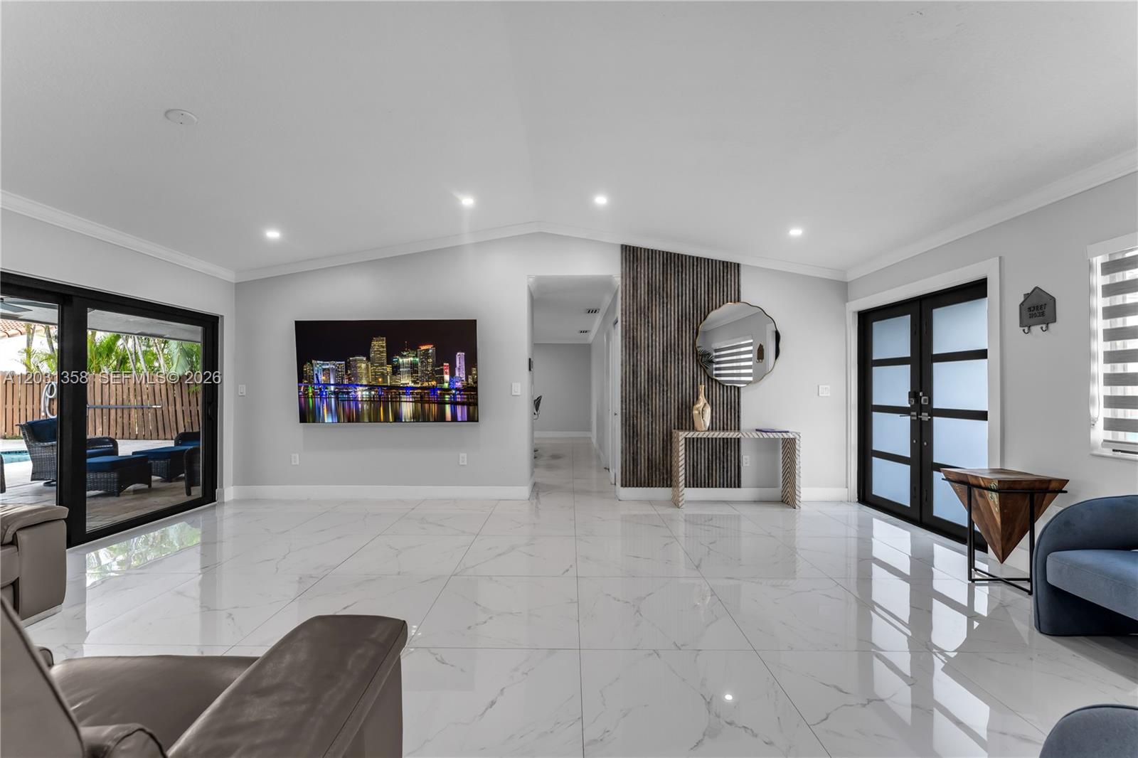 15842 SW 105th St, Miami FL 33196