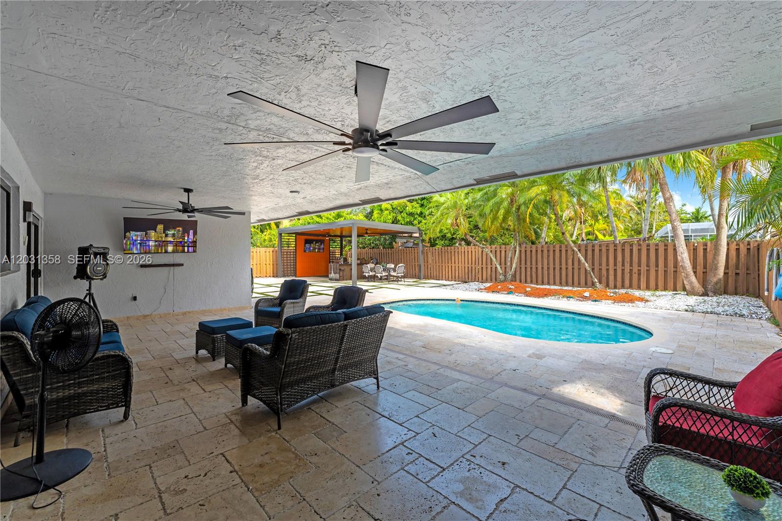 15842 SW 105th St, Miami FL 33196