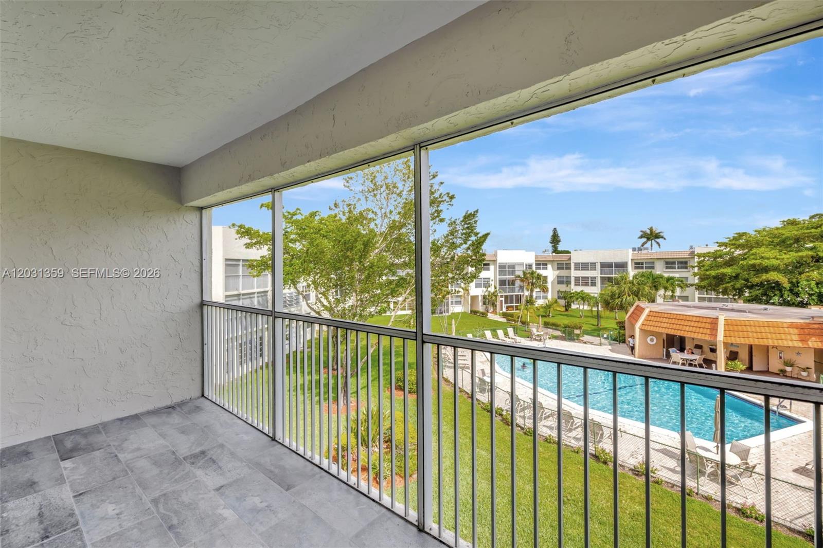 6800 Royal Palm Blvd #302F, Margate FL 33063