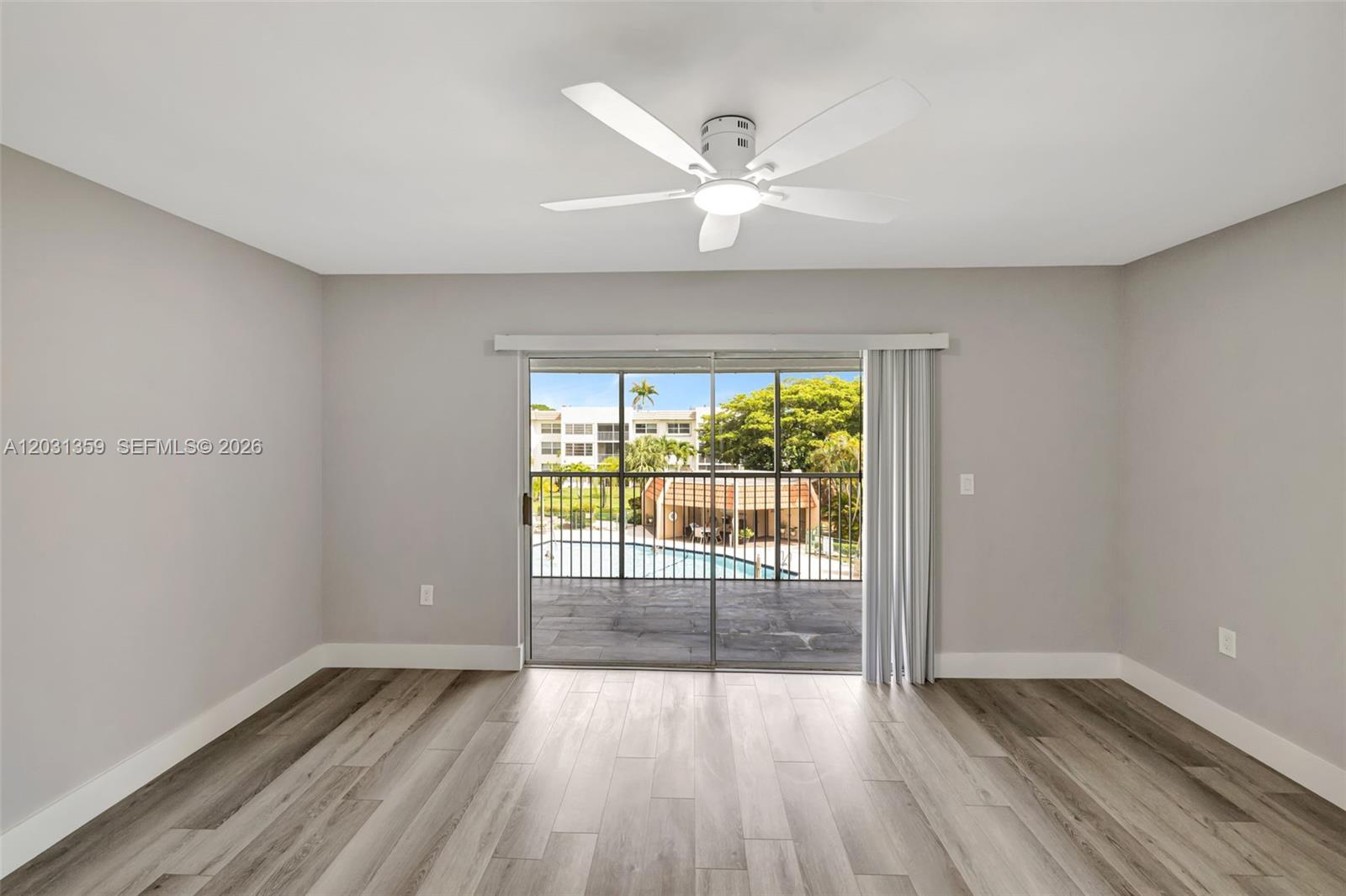 6800 Royal Palm Blvd #302F, Margate FL 33063