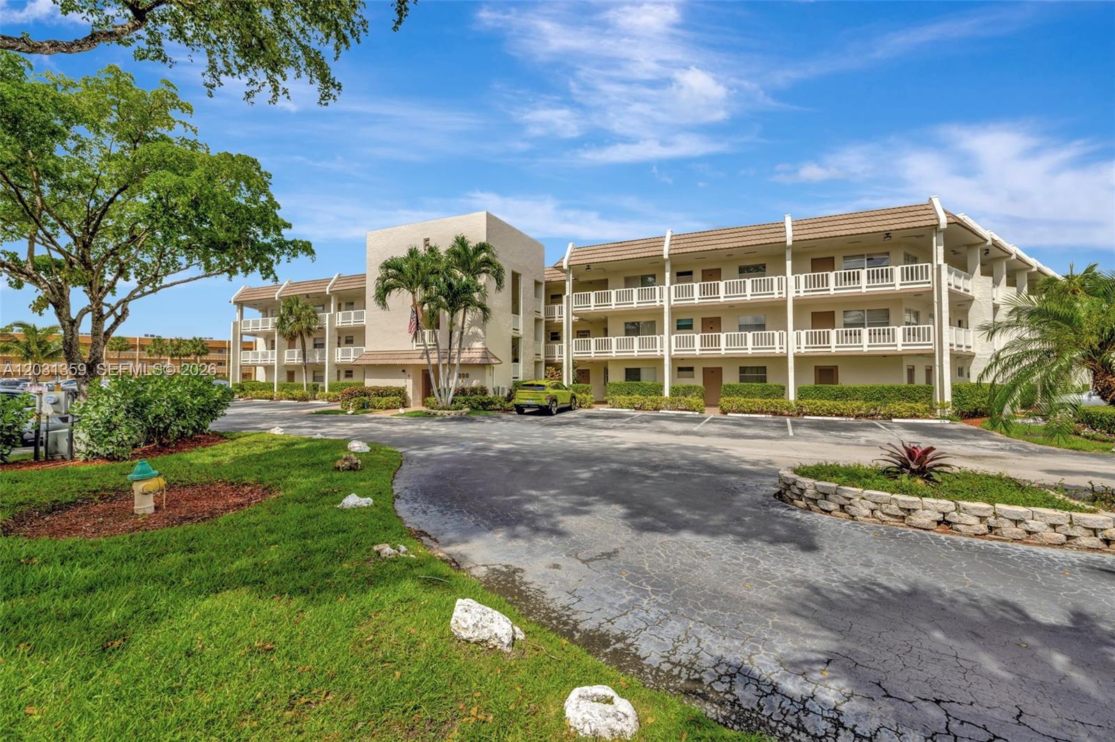 6800 Royal Palm Blvd #302F, Margate FL 33063