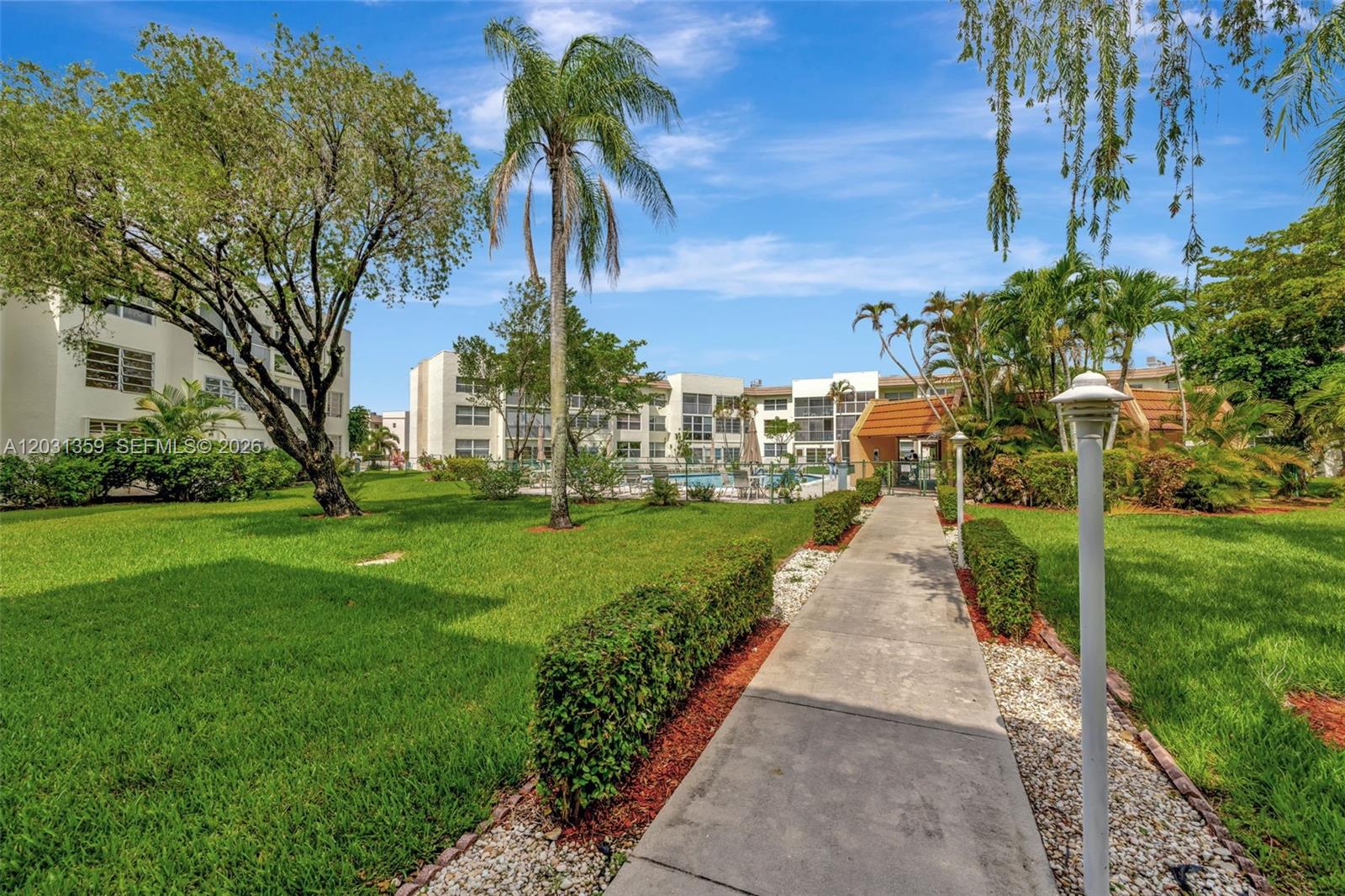 6800 Royal Palm Blvd #302F, Margate FL 33063