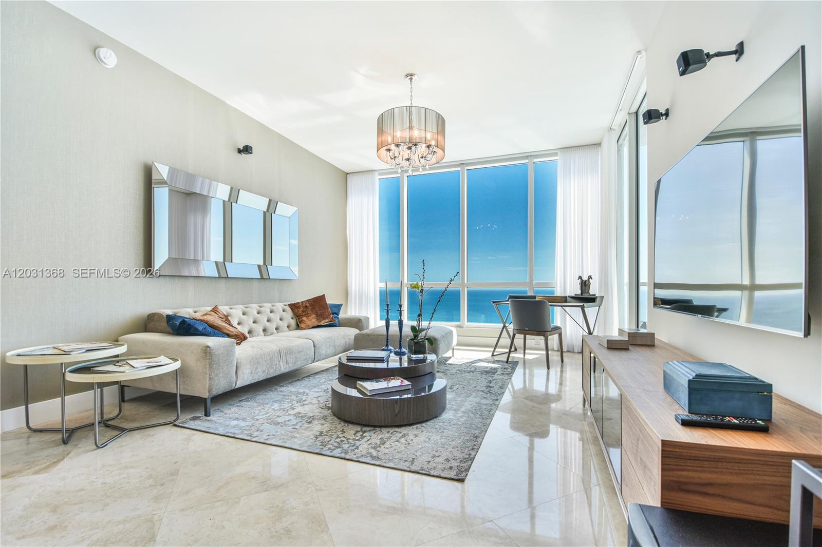 100 S Pointe Dr #2806, Miami Beach FL 33139