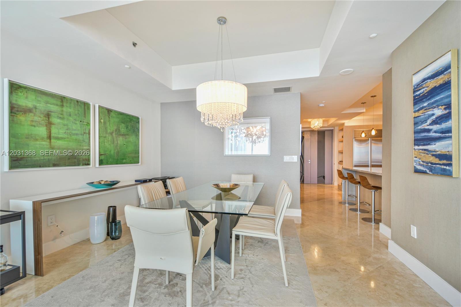 100 S Pointe Dr #2806, Miami Beach FL 33139