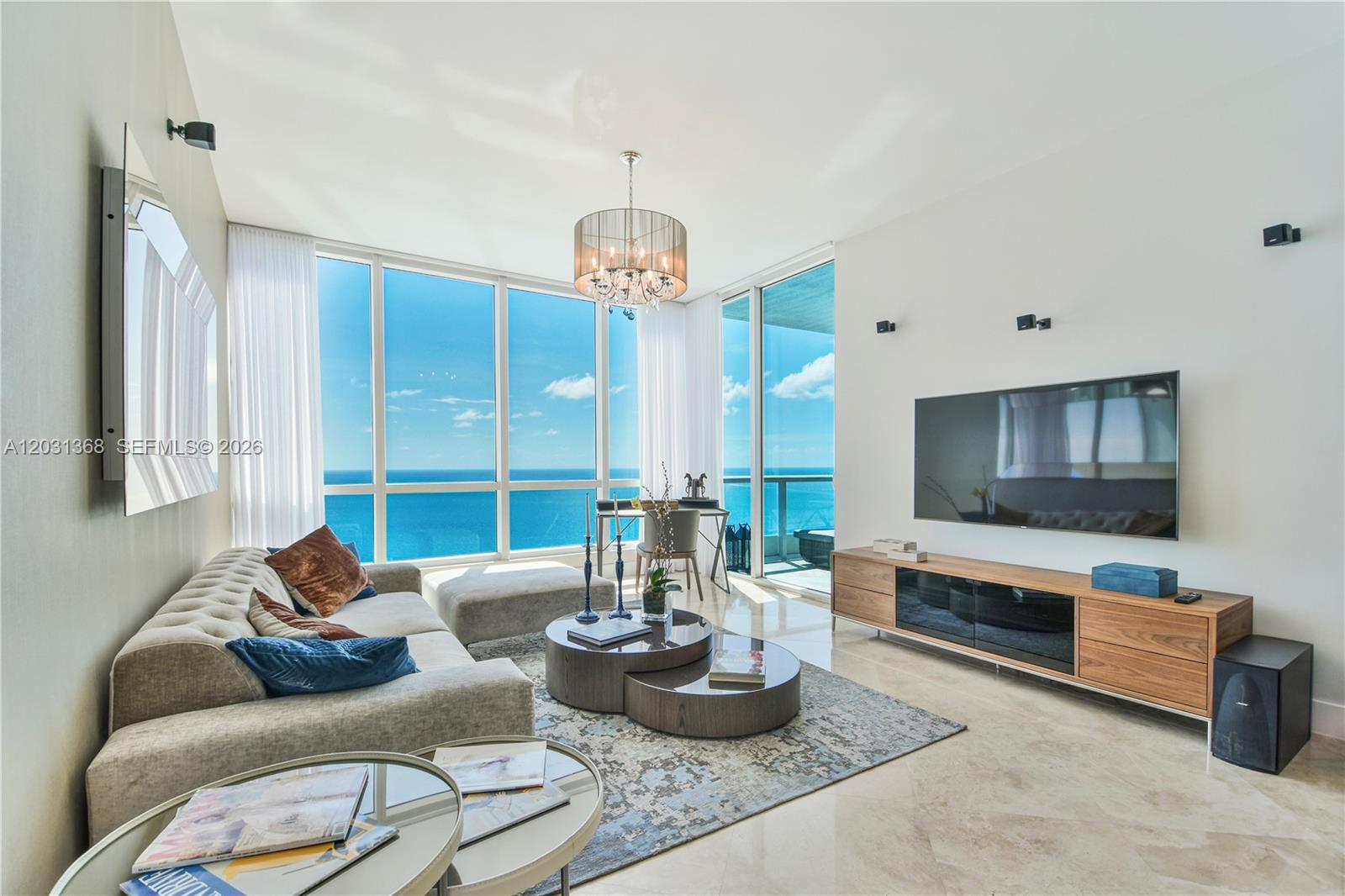 100 S Pointe Dr #2806, Miami Beach FL 33139