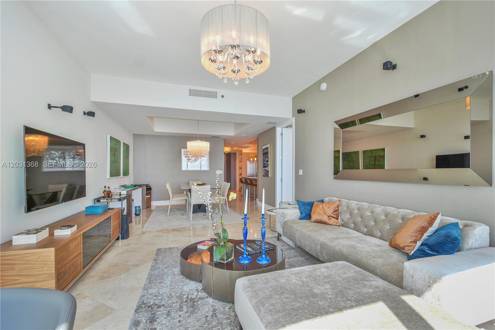 100 S Pointe Dr #2806, Miami Beach FL 33139