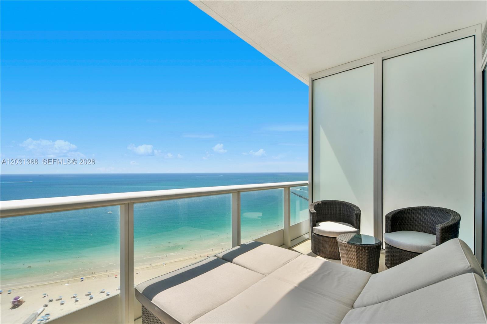 100 S Pointe Dr #2806, Miami Beach FL 33139