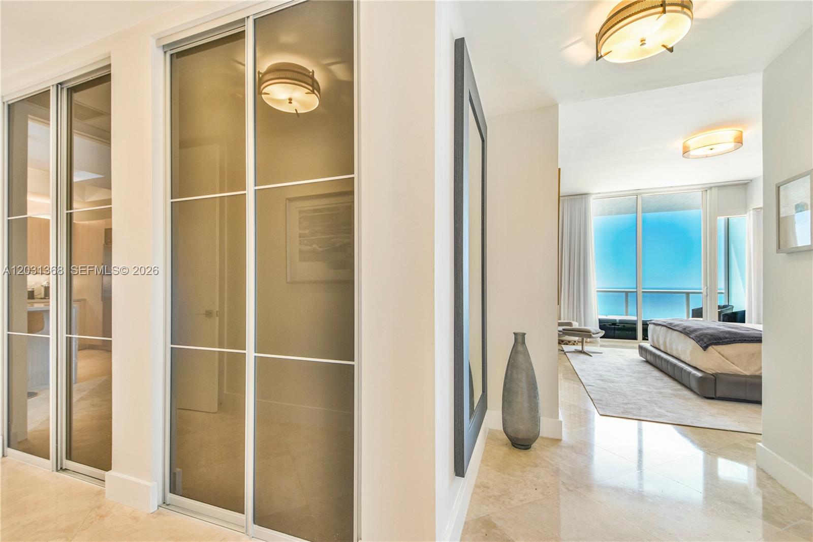 100 S Pointe Dr #2806, Miami Beach FL 33139