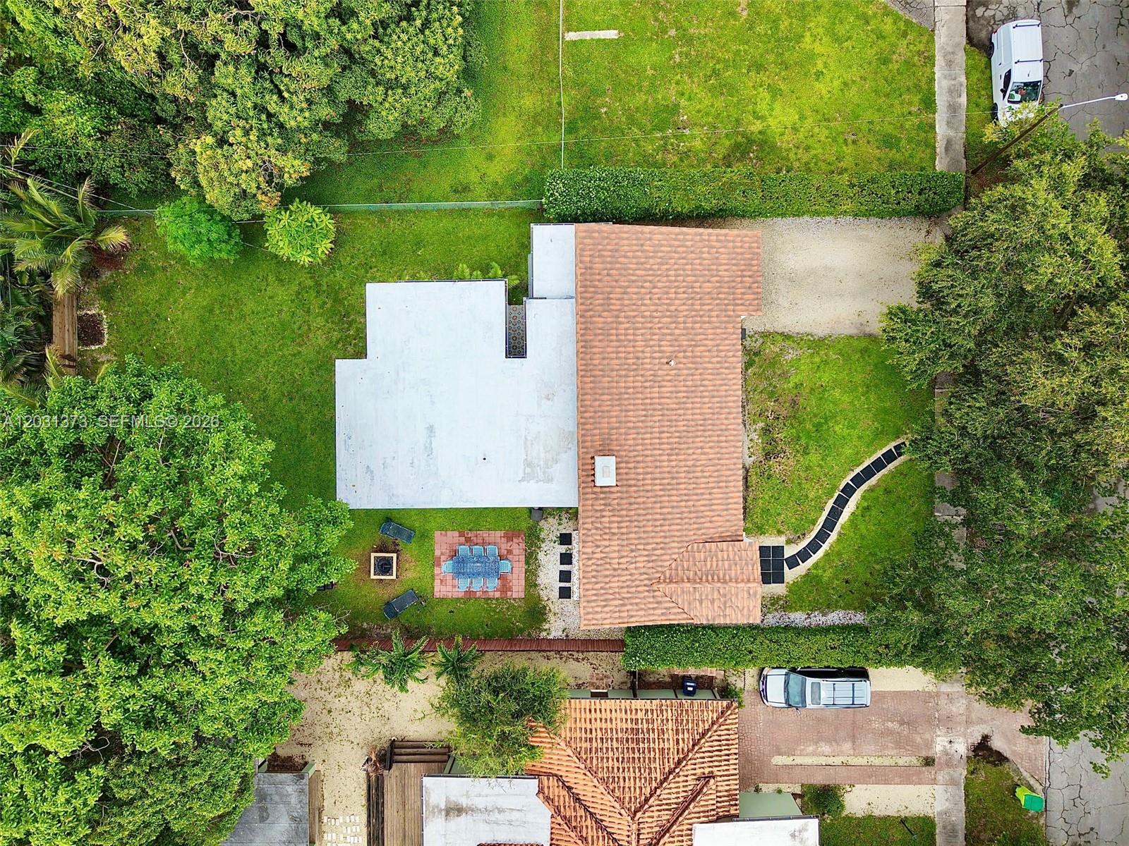 172 NW 90th St, El Portal FL 33150