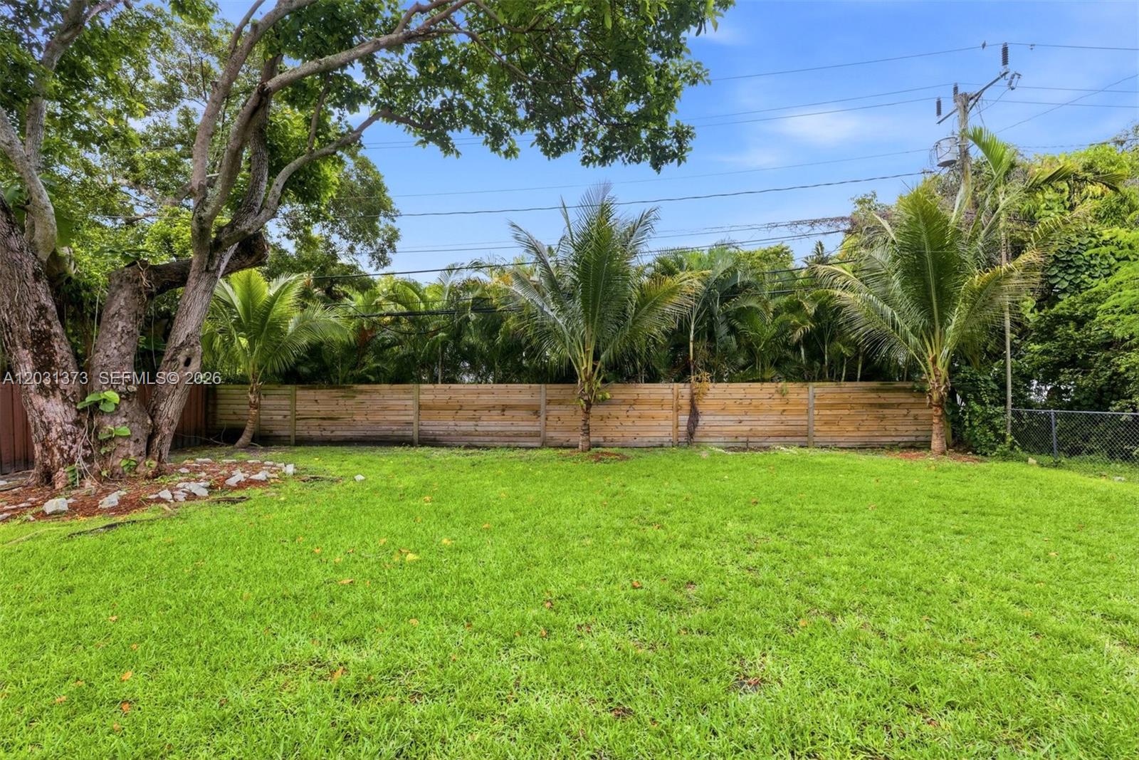 172 NW 90th St, El Portal FL 33150