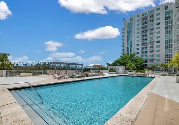 1871 NW S River Dr #1606, Miami FL 33125