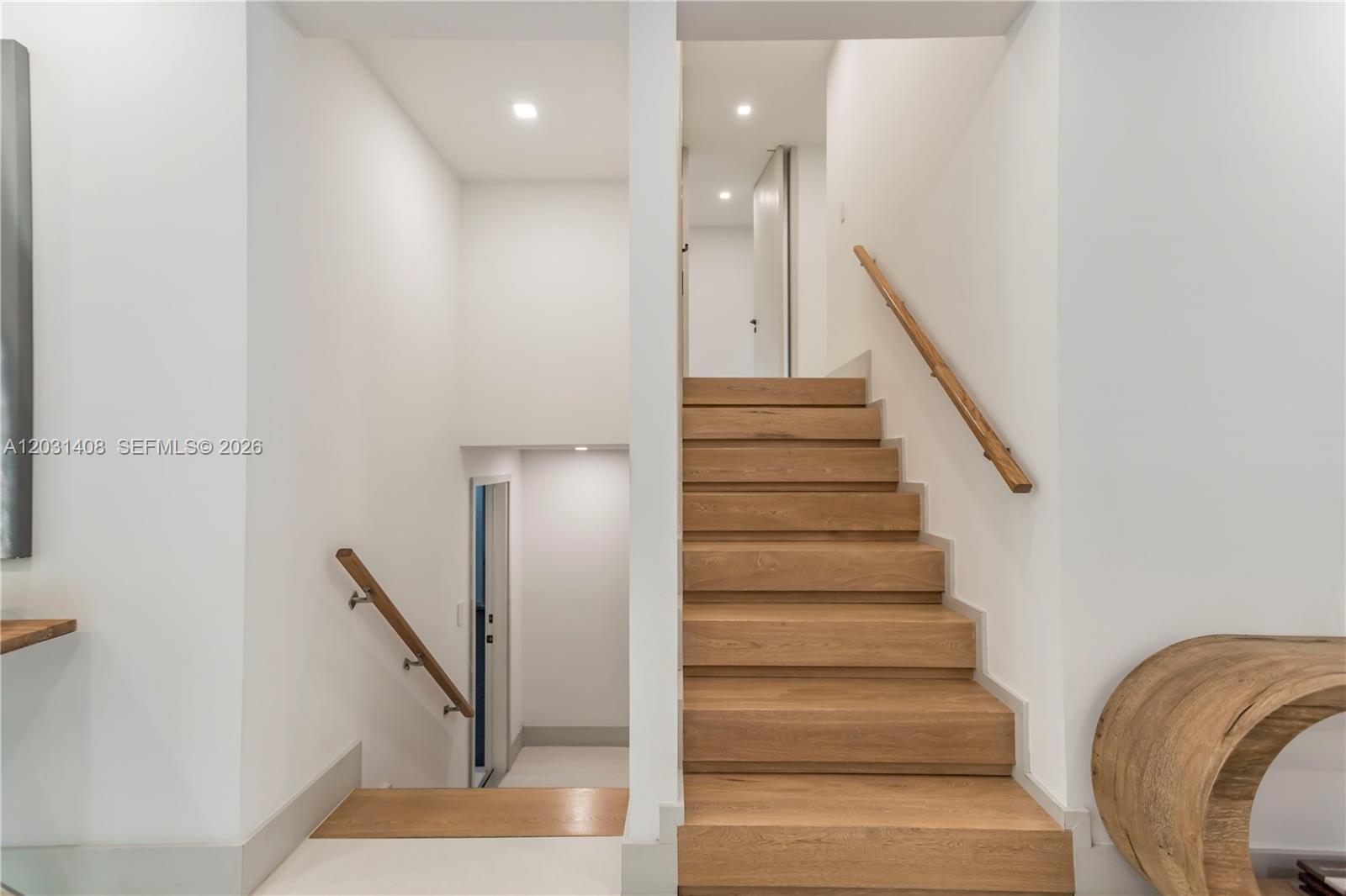 301 E Shore Dr E #301, Miami FL 33133