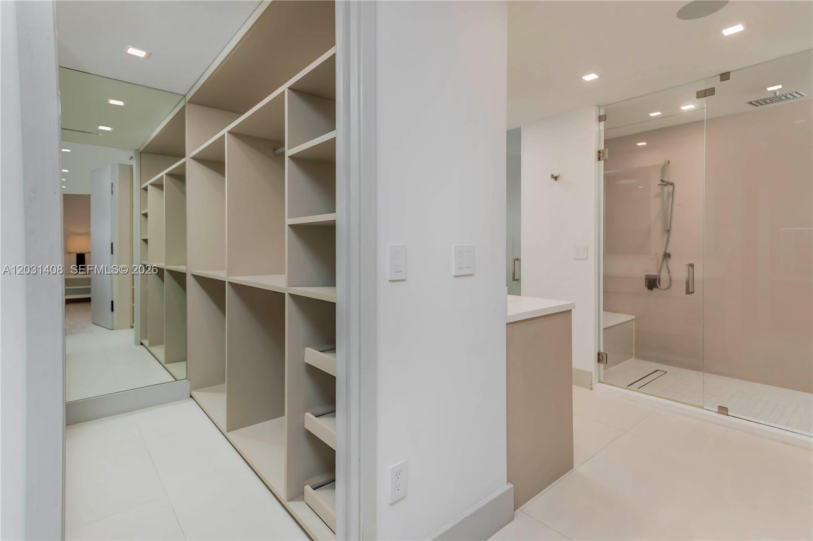 301 E Shore Dr E #301, Miami FL 33133