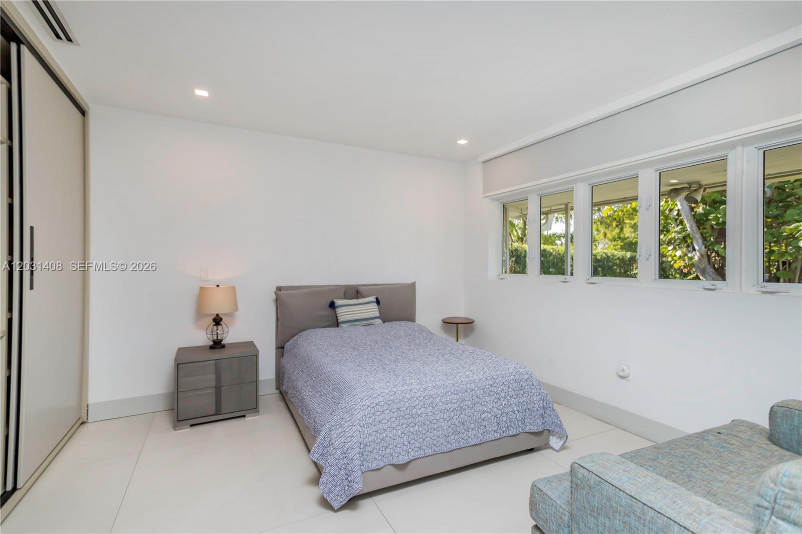 301 E Shore Dr E #301, Miami FL 33133