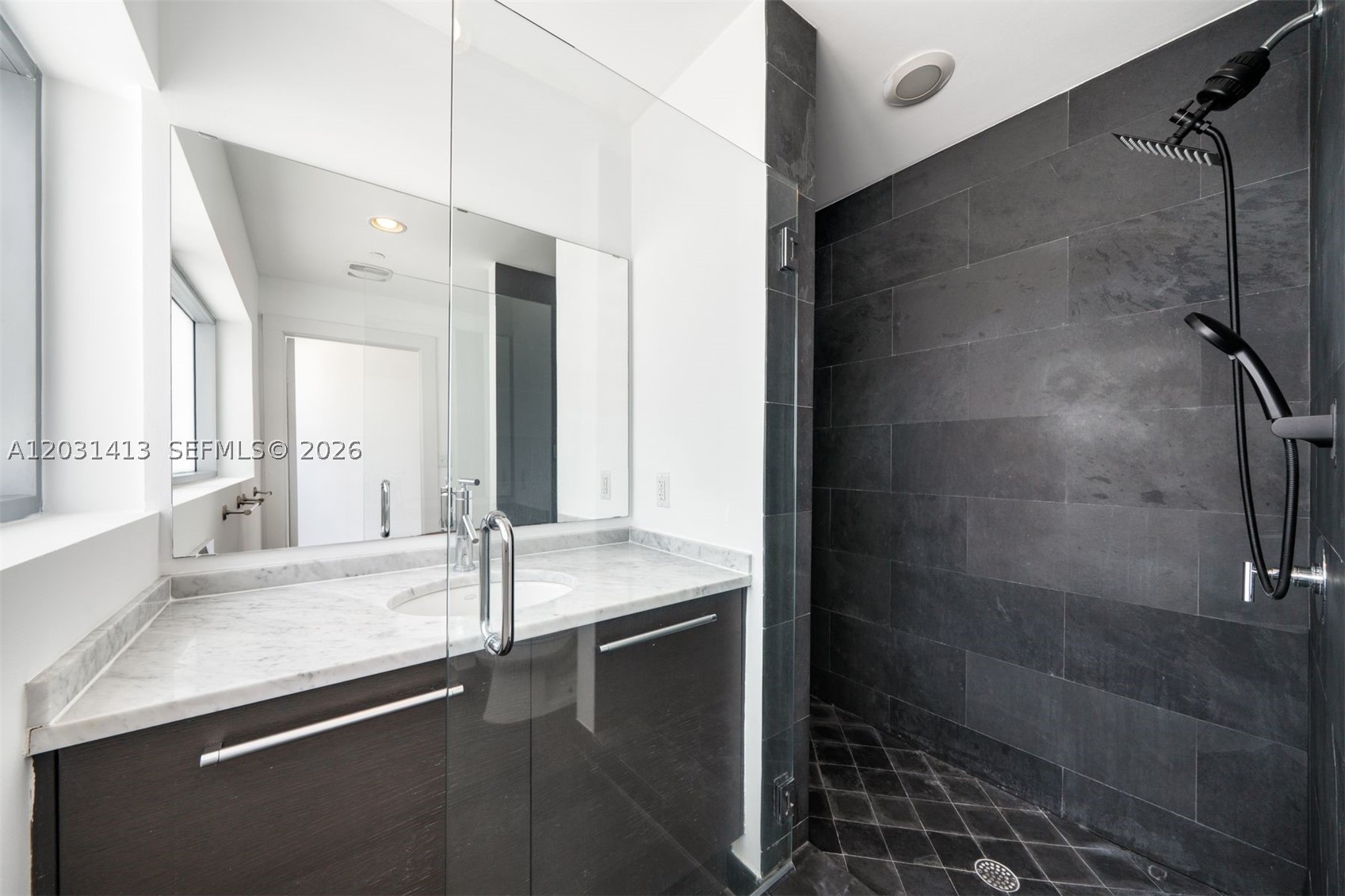 900 Biscayne Blvd #2101, Miami FL 33132