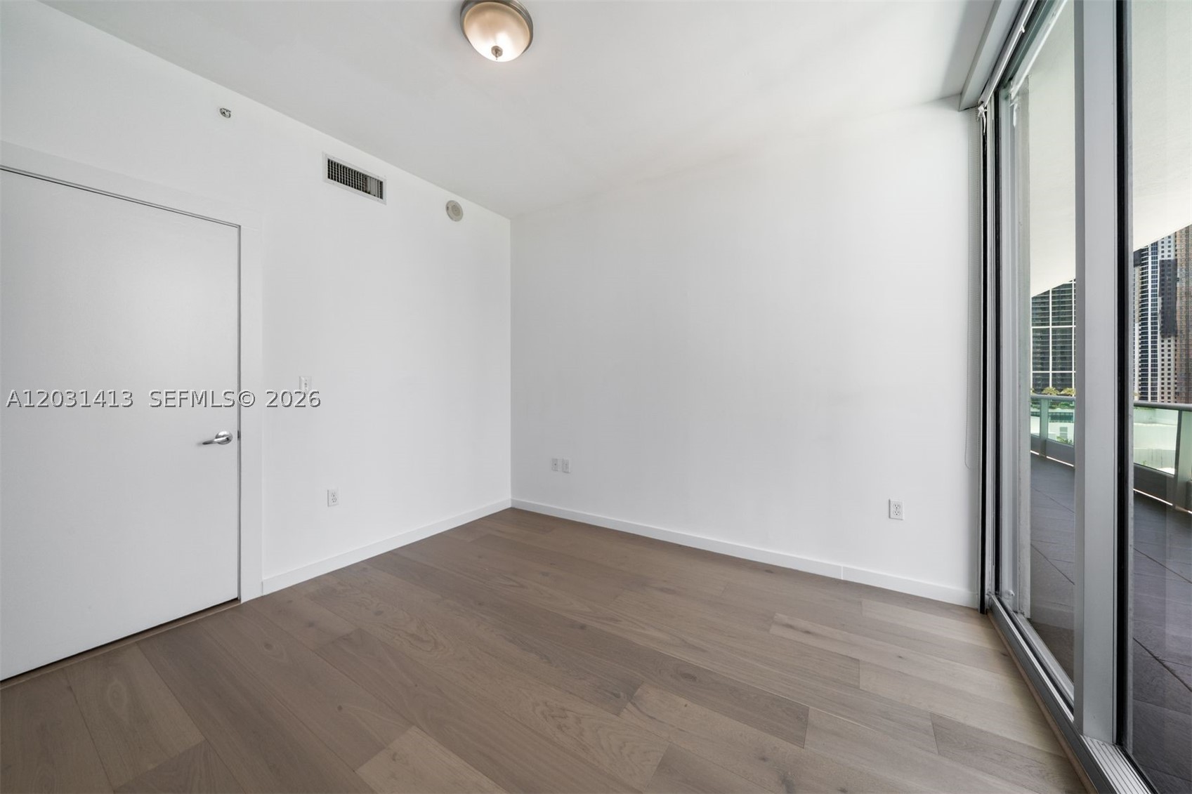 900 Biscayne Blvd #2101, Miami FL 33132