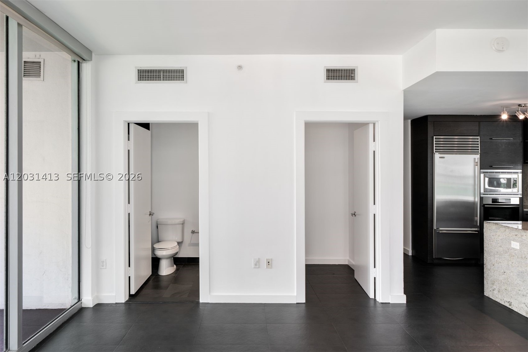 900 Biscayne Blvd #2101, Miami FL 33132