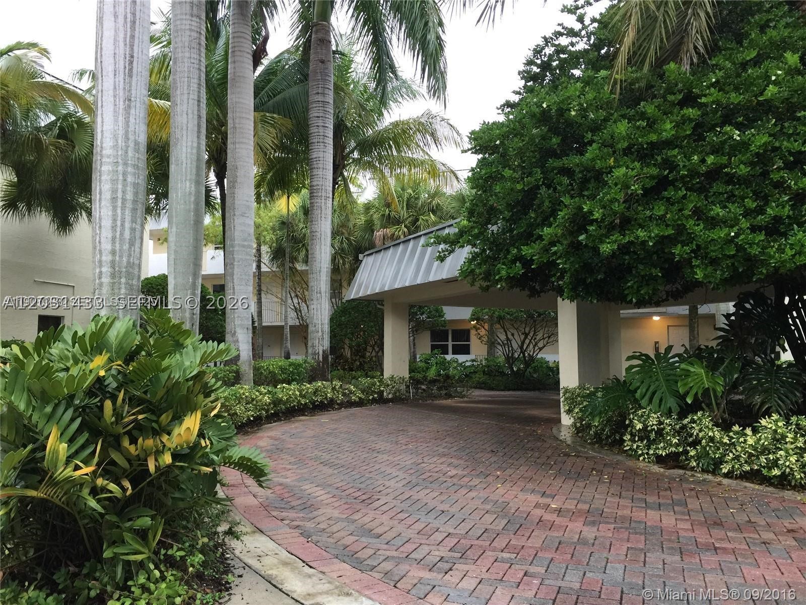 8950 SW 69th Ct #308, Pinecrest FL 33156