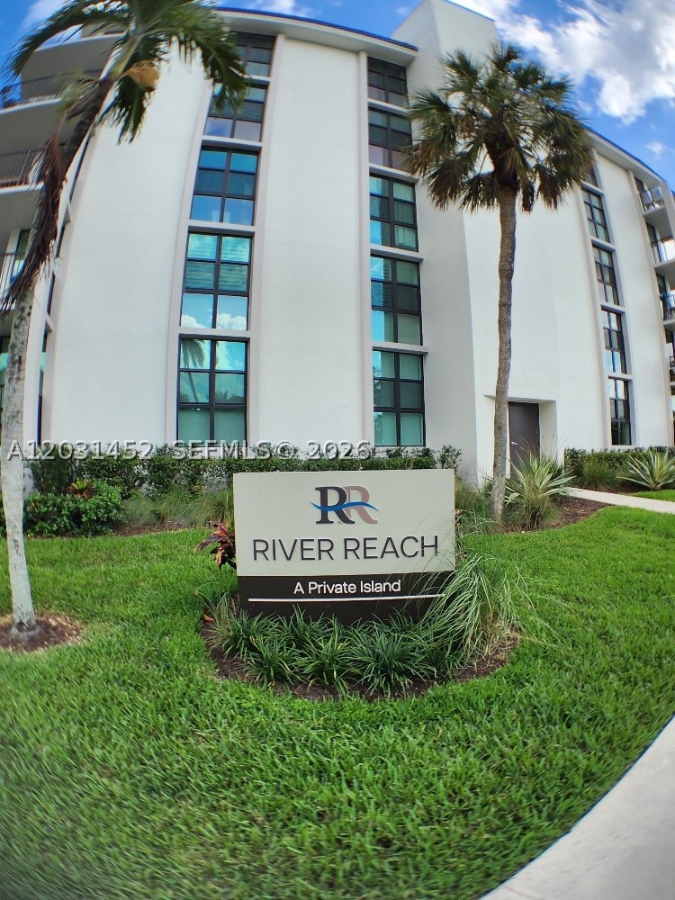 1301 River Reach Dr #106, Fort Lauderdale FL 33315