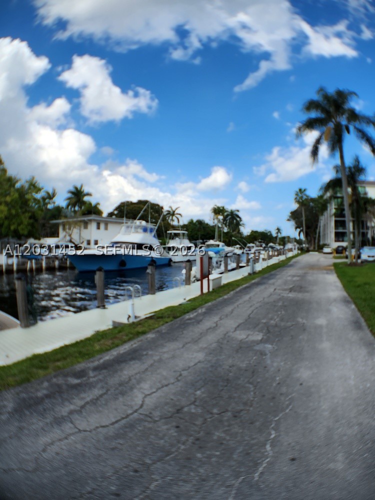 1301 River Reach Dr #106, Fort Lauderdale FL 33315