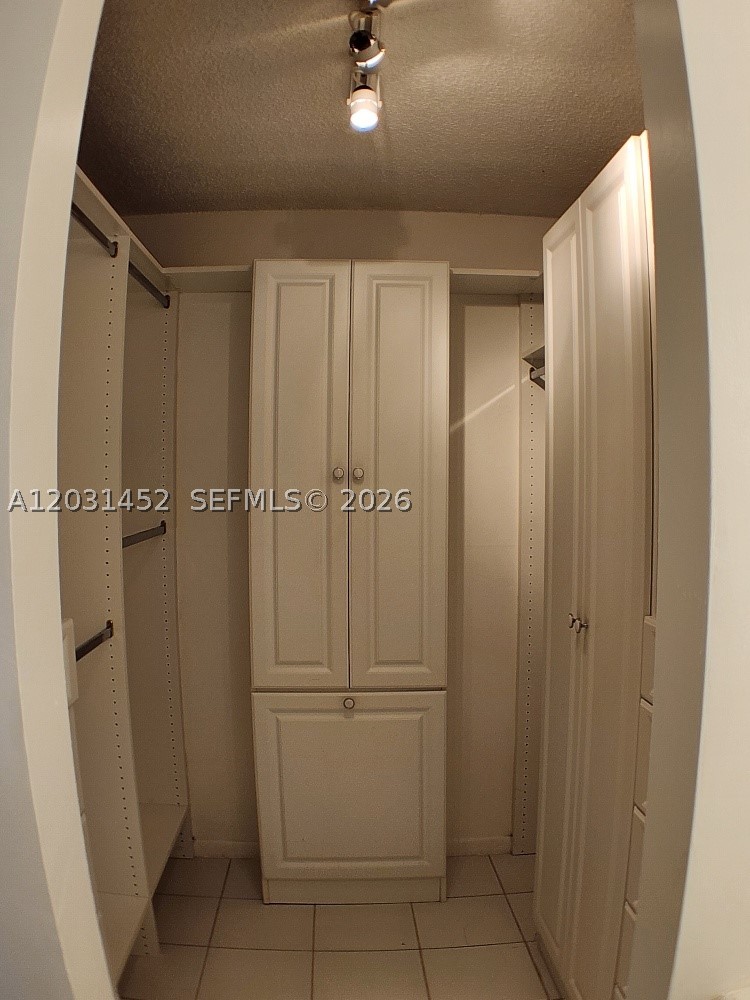 1301 River Reach Dr #106, Fort Lauderdale FL 33315